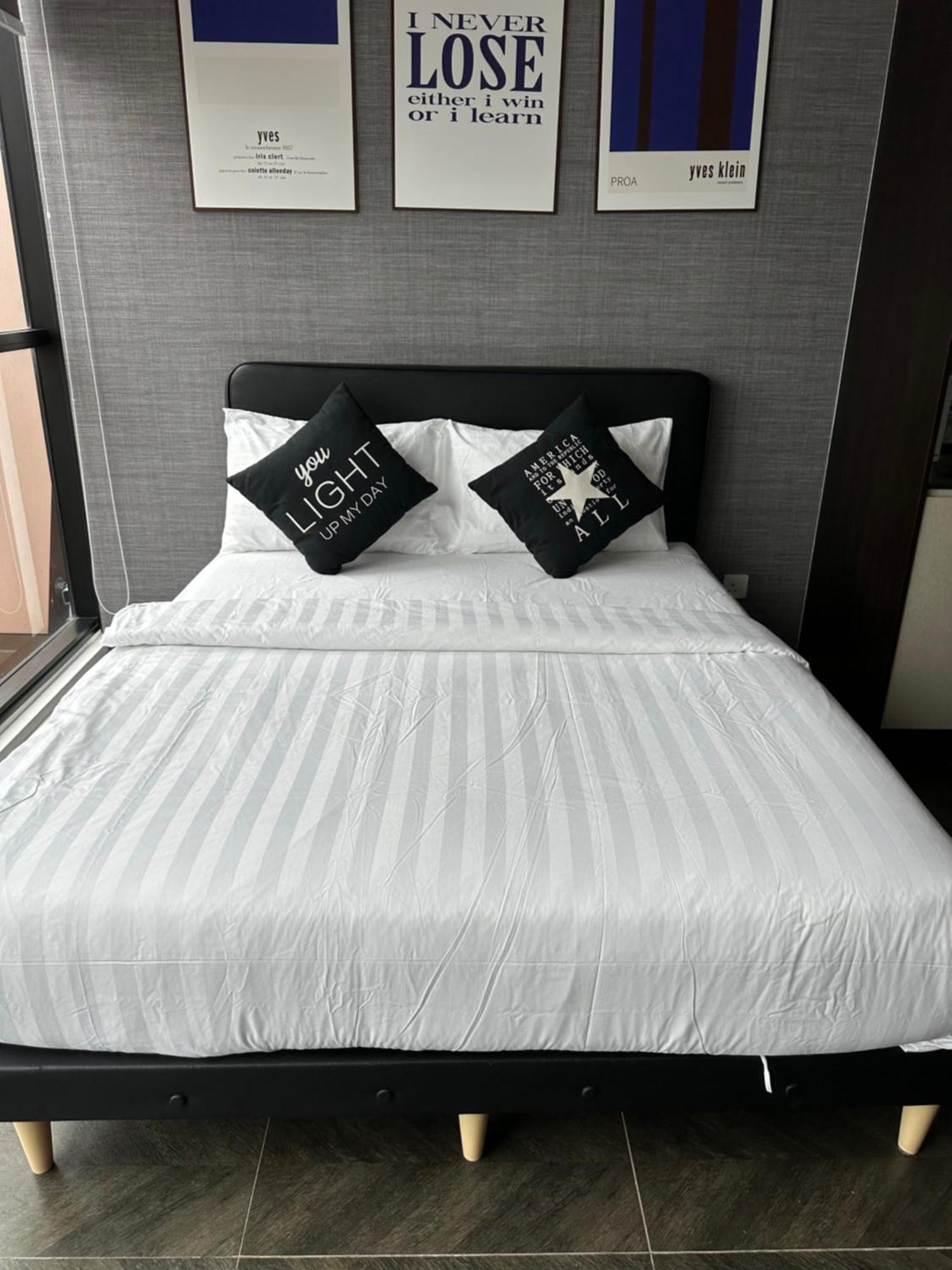 Scarletz Suites Twin Tower Klcc Kuala Lumpur By Okidoki Exterior photo